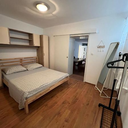 Apartmani Maksan Pakoštane Екстериор снимка