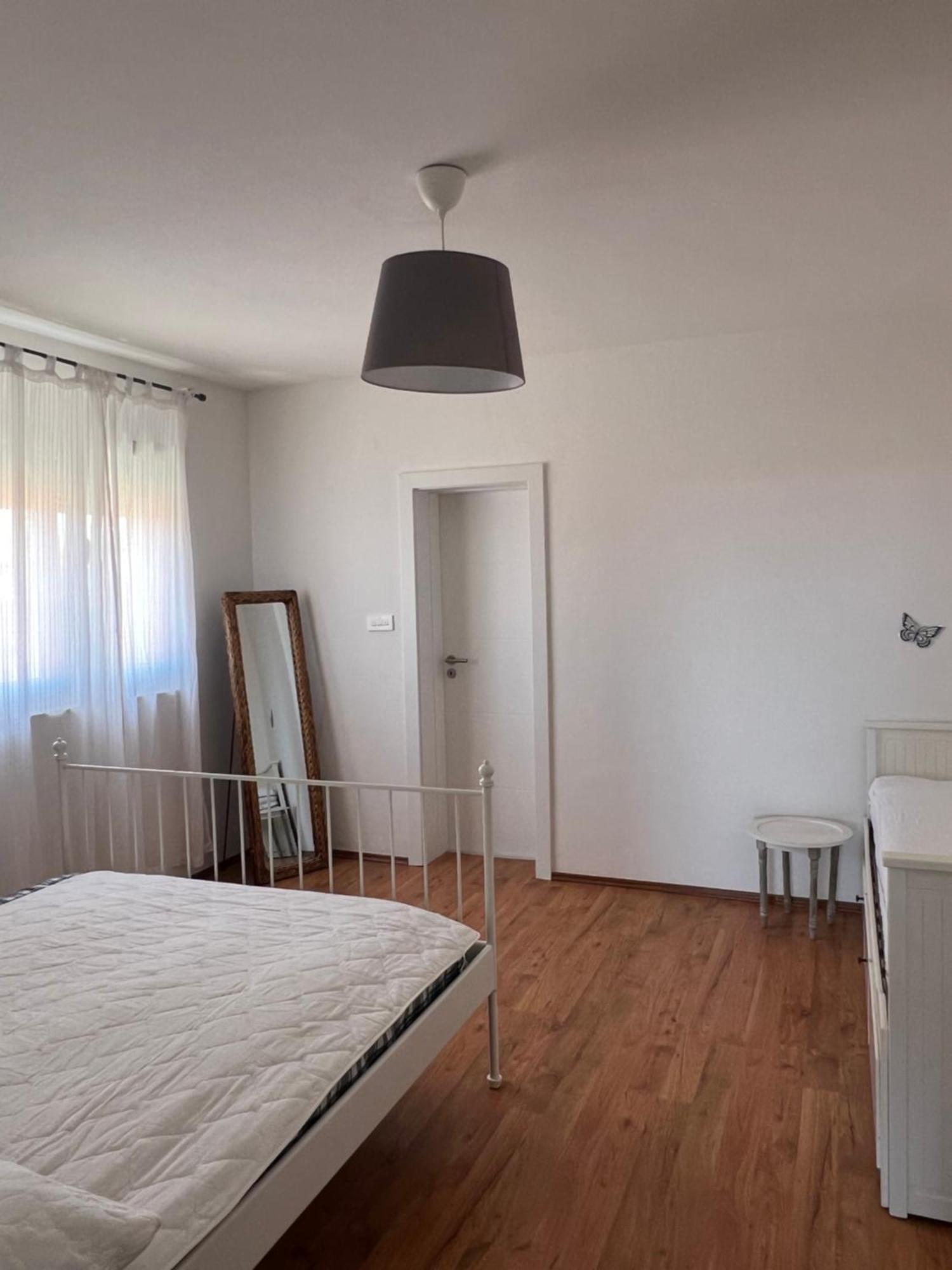 Apartmani Maksan Pakoštane Екстериор снимка