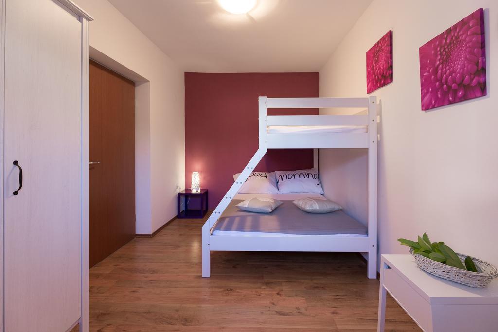 Apartmani Maksan Pakoštane Екстериор снимка